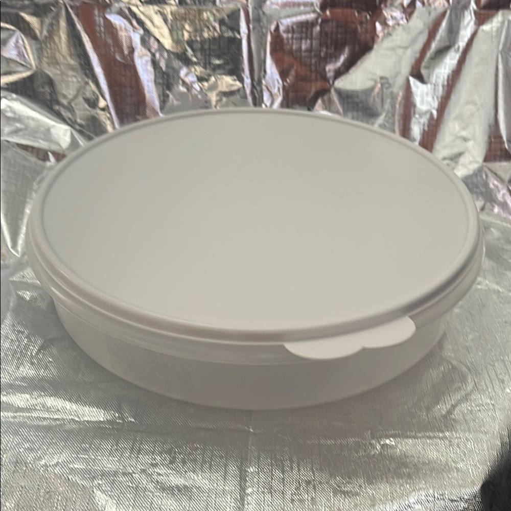 White Round Food Storage Container